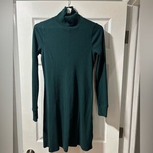 Upwest ribbed turtleneck dress size M
